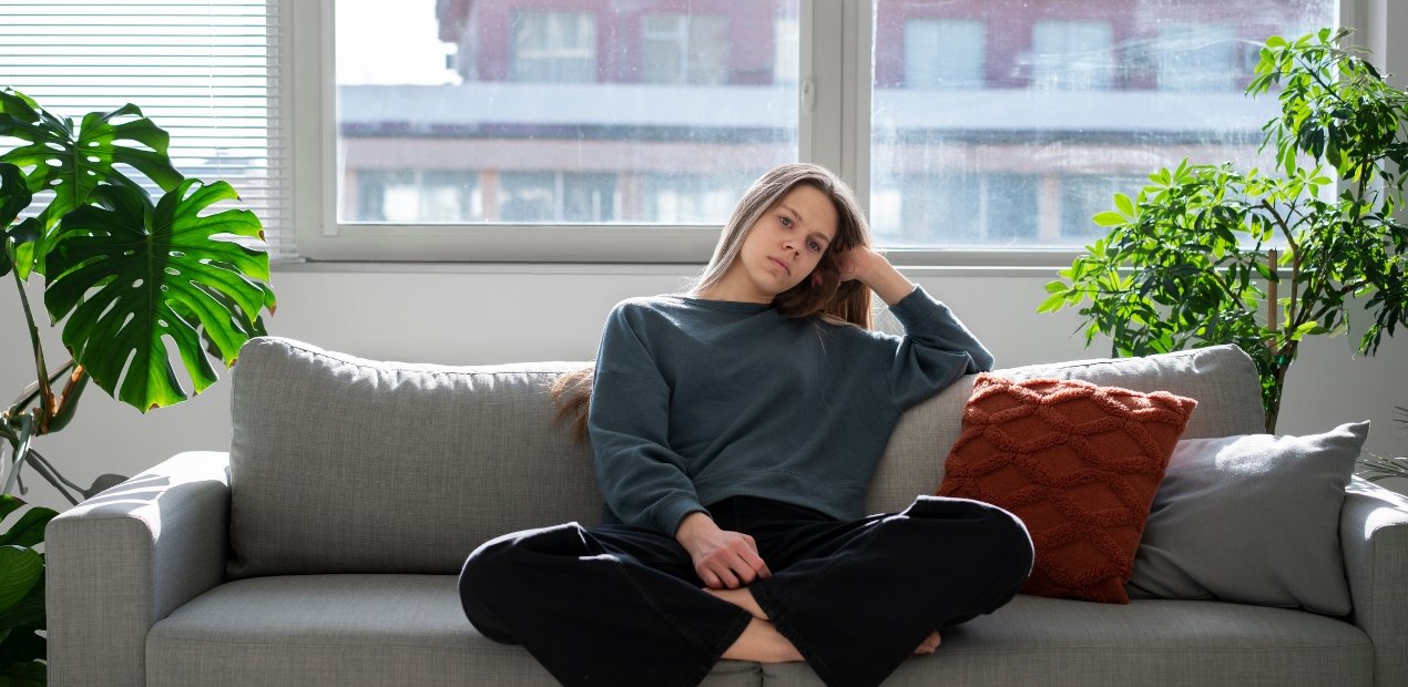 Conheça a relação entre tpm e depressão